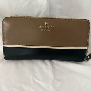 Kate Spade wallet